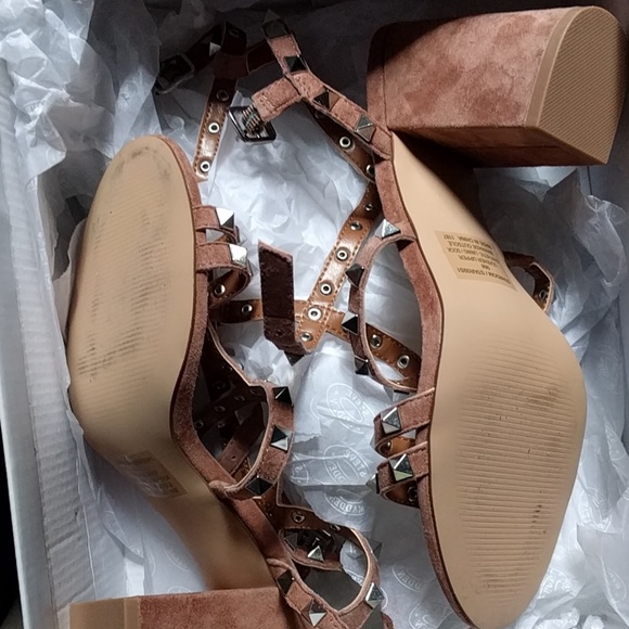 NEW Steve Madden Stardom Tan Suede Gladiator Heels - Picture 8 of 8